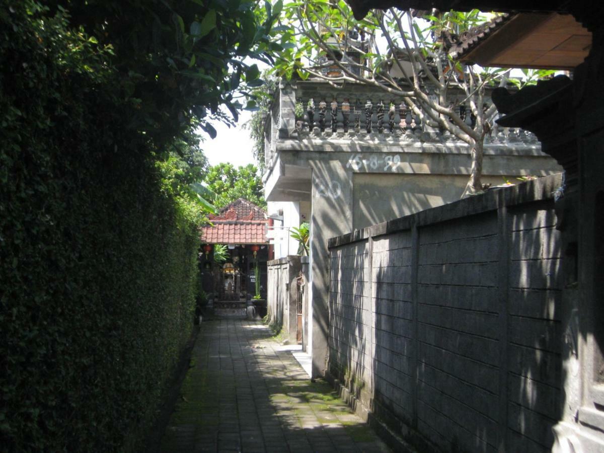 Erwin'S Guest Room Sanur  Exterior photo